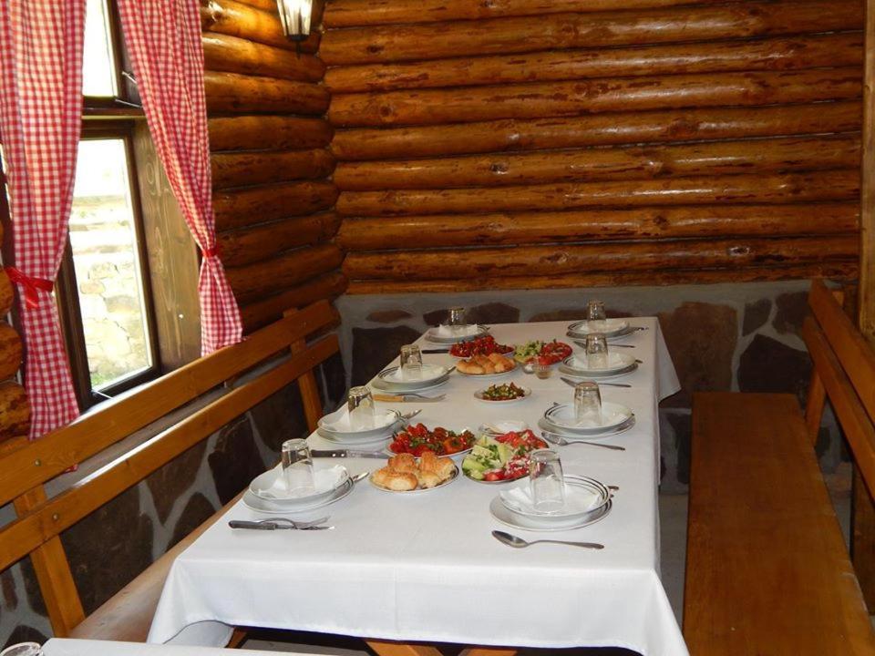 Etno Kuca Nikolov Dimitrovgrad Exterior foto